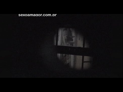 ❤️ Plavušu tajno snima voajer iz susjedstva skriven iza šupljih cigli ☑ Ruski porno kod nas bs.hentaisun.ru ☑